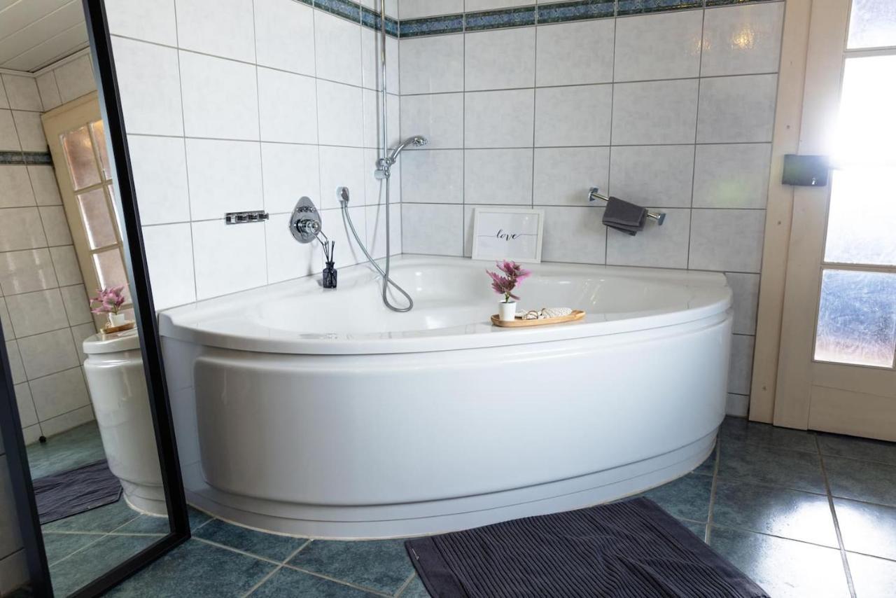 Vulkan-Lodge Ferienhaus Rieden  Ngoại thất bức ảnh
